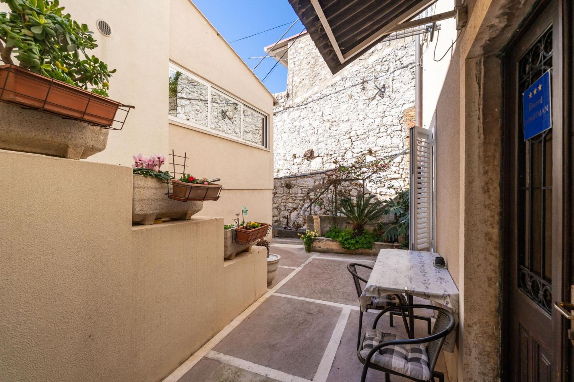 Apartment Family Tokic Ragusa Esterno foto